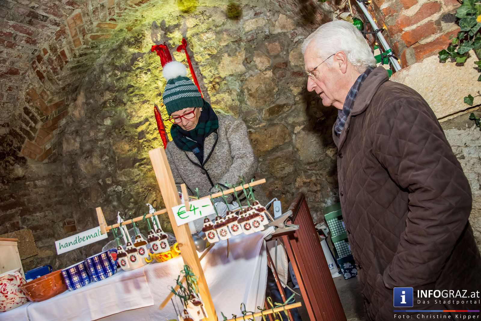 Adventmarkt Mehlplatz Graz & Aufsteirern-Weihnachtsmarkt am 12.12.2015 - 037