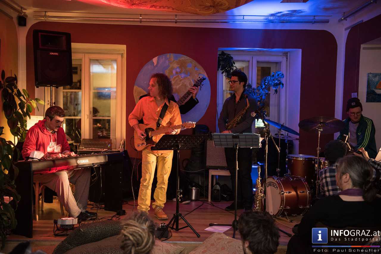 Temple Priests im café erde Graz am 28.Jänner 2016 - 035