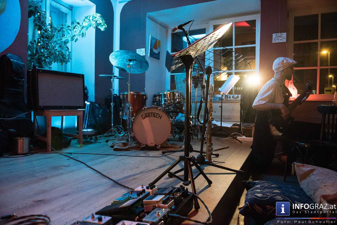 Temple Priests im café erde Graz am 28.Jänner 2016 - 056