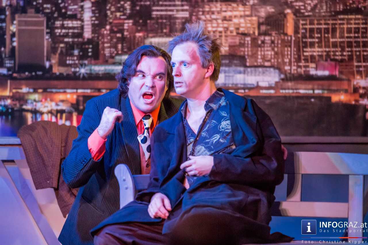 Premiere von ‚Liiiebe‘ von Murray Schisgal im Theater-Spielensemble am 4.2.2016 - 003