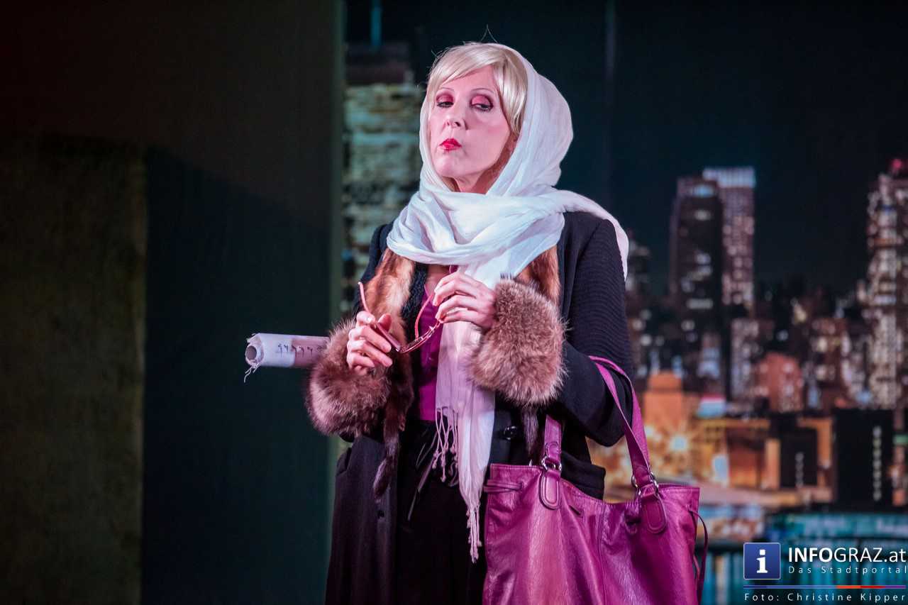 Premiere von ‚Liiiebe‘ von Murray Schisgal im Theater-Spielensemble am 4.2.2016 - 012