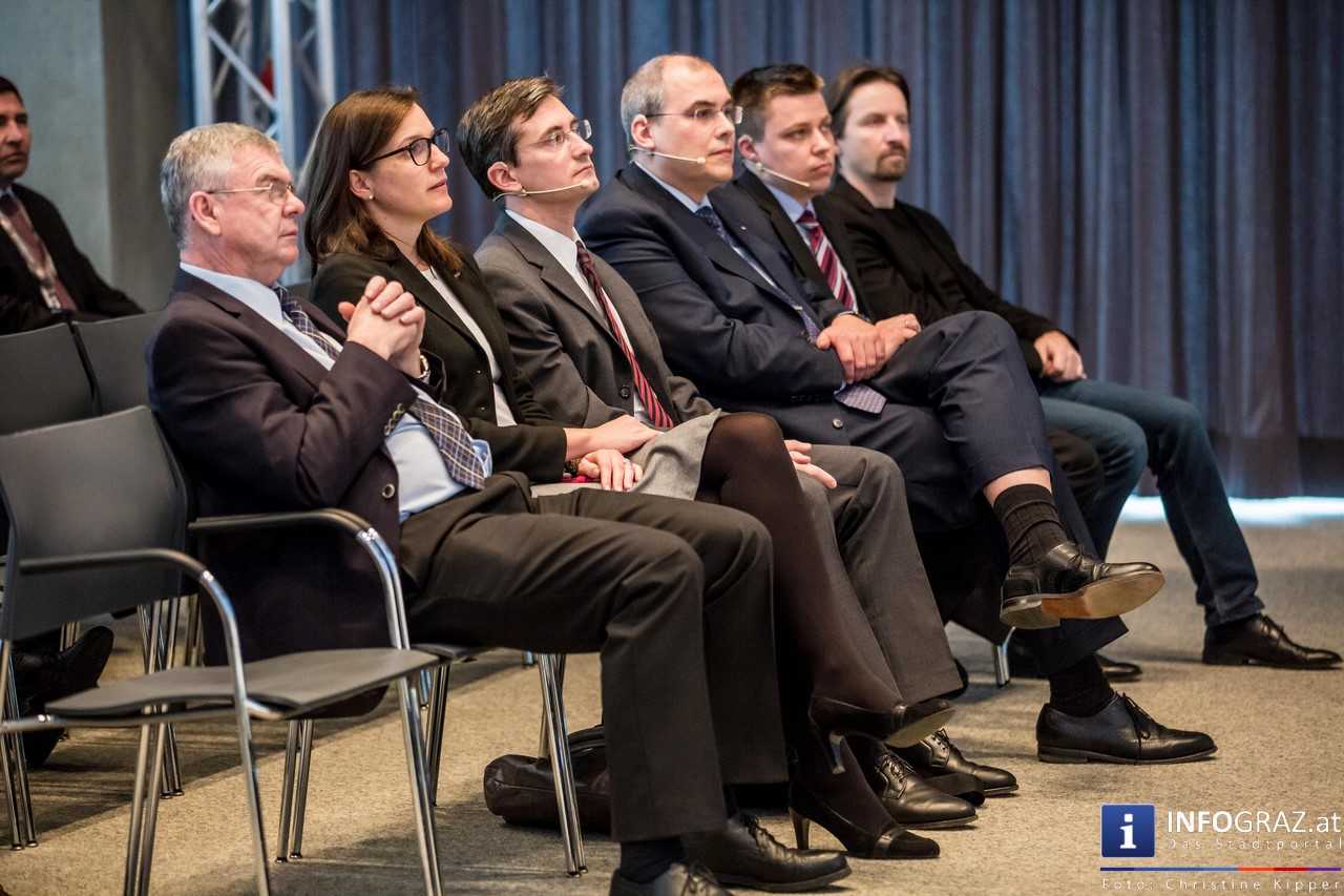 Autoemotion-Zukunftsforum 2016 - ‚Wie das Auto der Zukunft von der Idee zur Realität wird‘ - 002