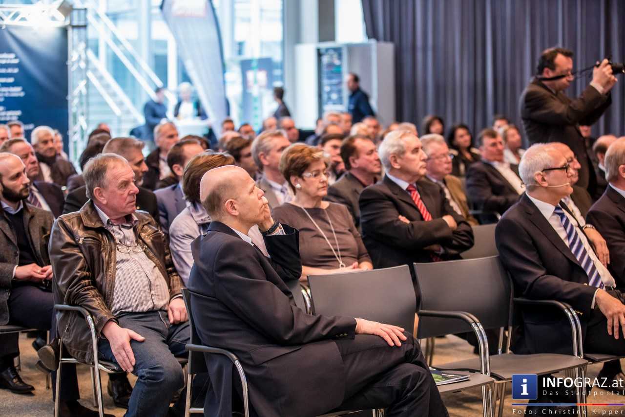 Autoemotion-Zukunftsforum 2016 - ‚Wie das Auto der Zukunft von der Idee zur Realität wird‘ - 003