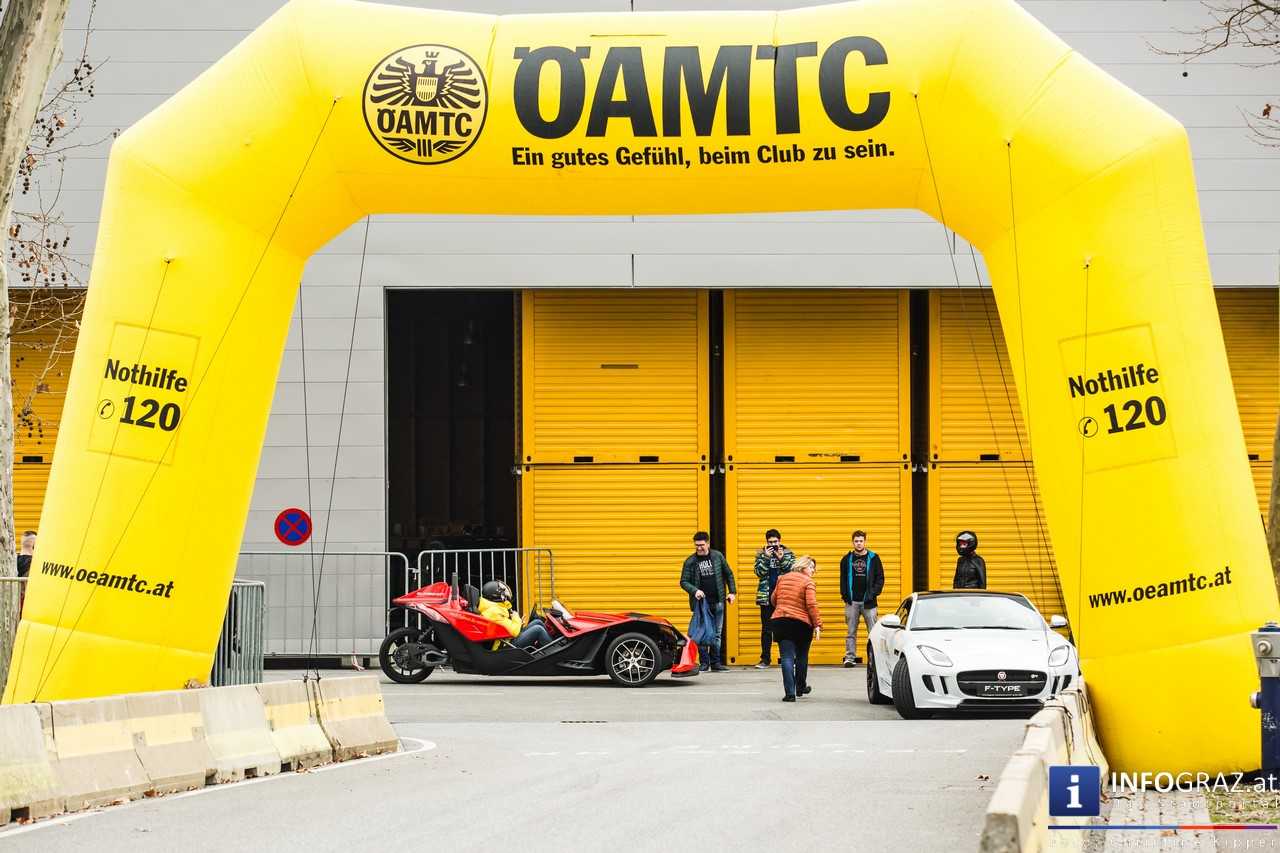 autoemotion 2016 neuwagenmesse stadthalle in graz elektromobilitaet hybrid supersportwagen 012
