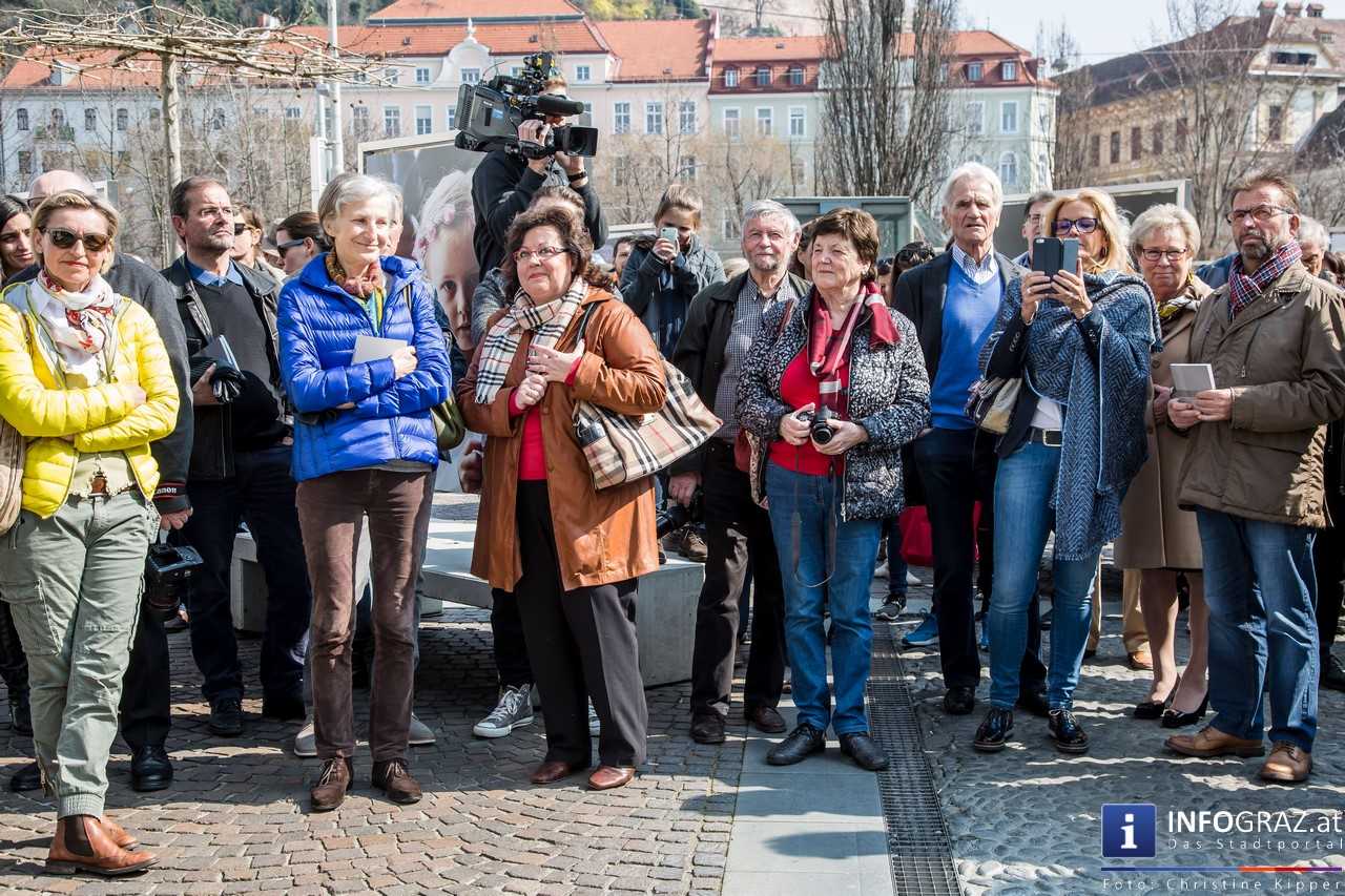 MENSCHENBILDER 2016 - Gemeinschaftsausstellung der steirischen Berufsfotografen – Vernissage am 19.3.2015 - 019