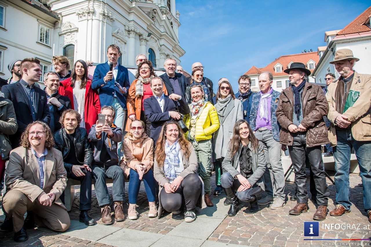 MENSCHENBILDER 2016 - Gemeinschaftsausstellung der steirischen Berufsfotografen – Vernissage am 19.3.2015 - 054