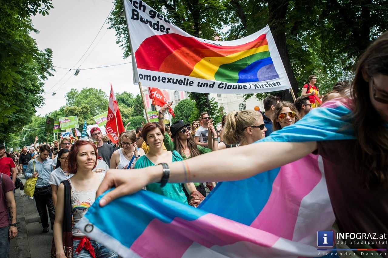 CSD-Parade 2016 Graz - Christopher Street Day - 11. Juni 2016 - 013
