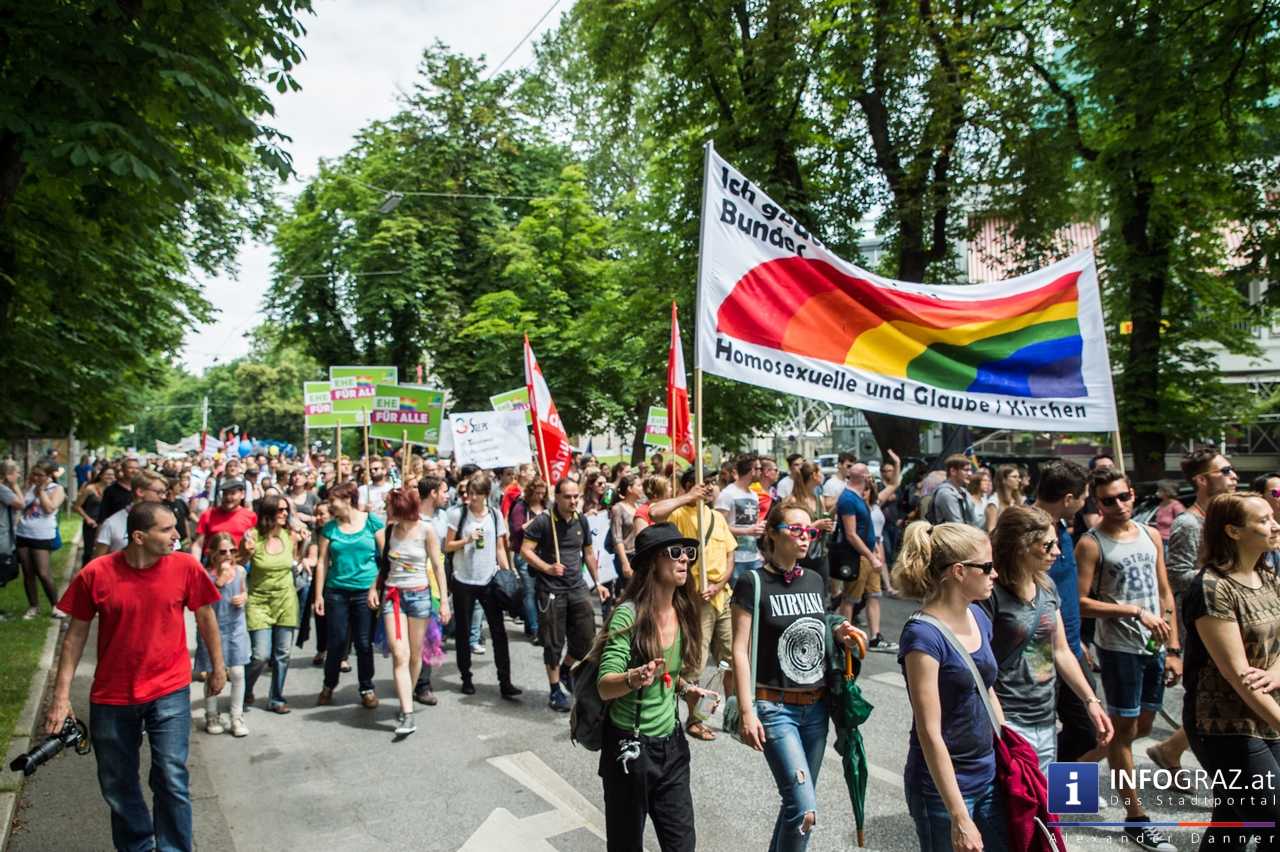 CSD-Parade 2016 Graz - Christopher Street Day - 11. Juni 2016 - 015