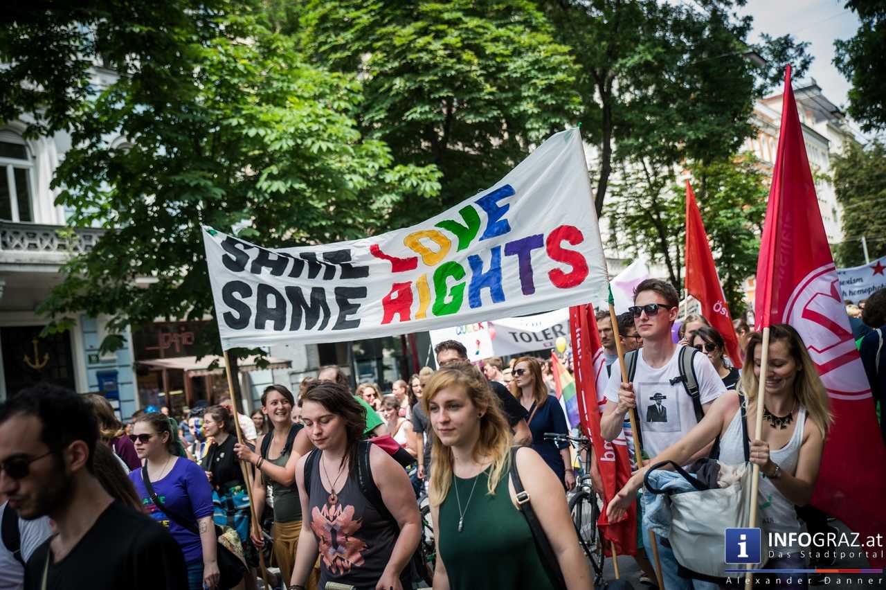 CSD-Parade 2016 Graz - Christopher Street Day - 11. Juni 2016 - 029