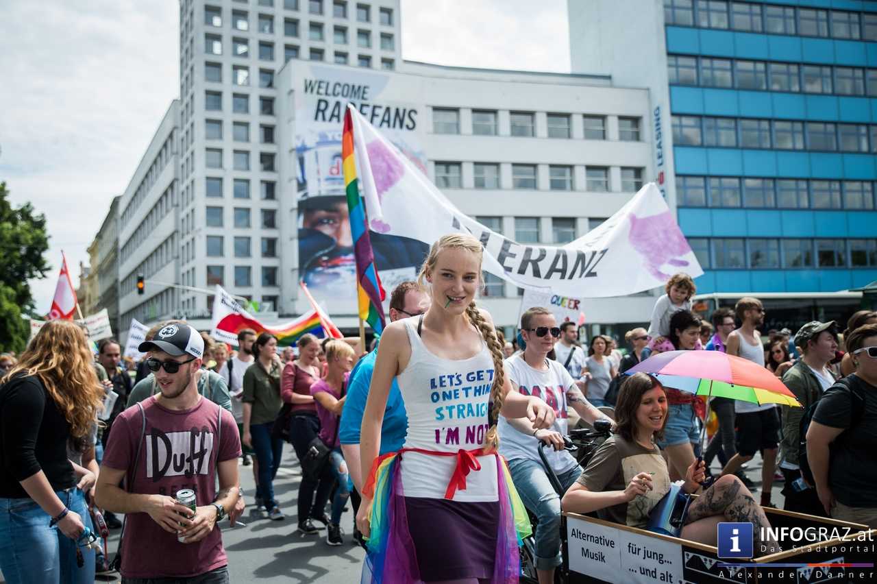 CSD-Parade 2016 Graz - Christopher Street Day - 11. Juni 2016 - 037