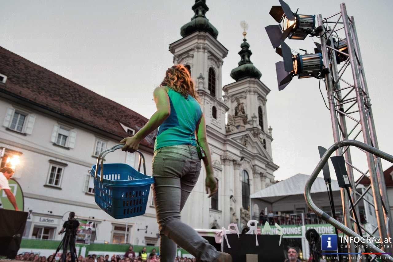 Steirischer ‚sience slam‘ am Mariahilferplatz Graz - Unterhaltung auf wissenschaftlichem Niveau - 058