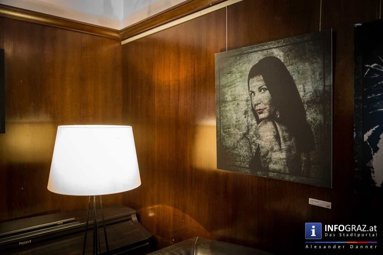 verhackART Vernissage ‚fremd‘ - im Grand Café Kaiserfeld - 012