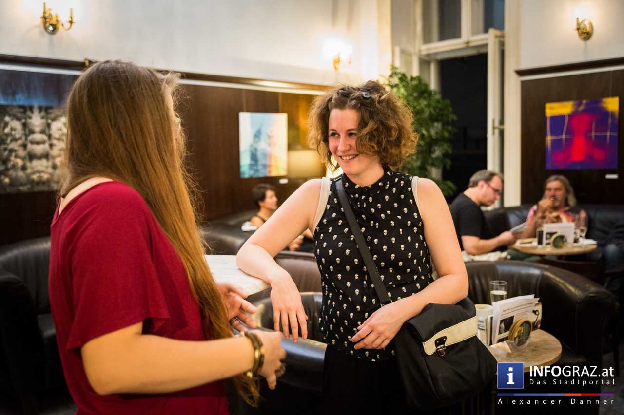 verhackART Vernissage ‚fremd‘ - im Grand Café Kaiserfeld - 033