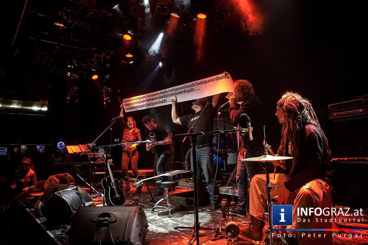 Music for Mecky - With a little help from my friends - 085