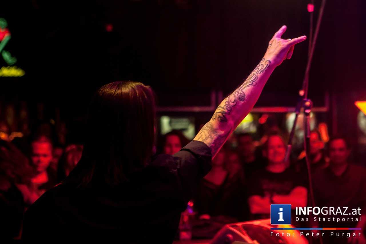 ‚With a little help from my friends’ - Music for Mecky - 050