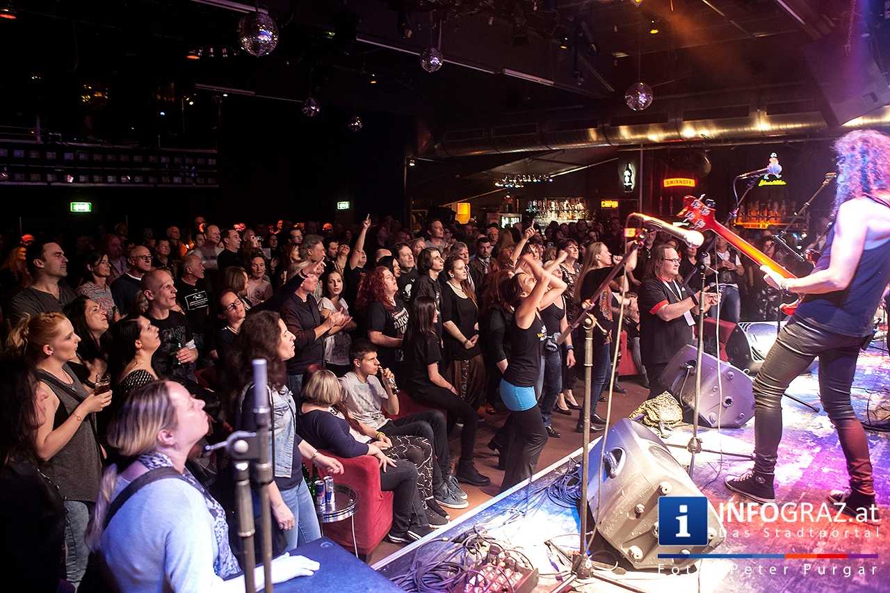 Erfolgreiche Benefizparty in der Generalmusikdirektion (GMD) - 048