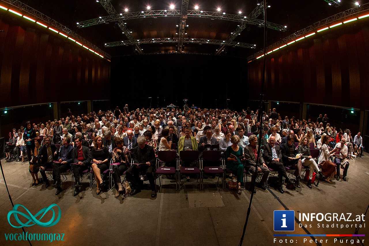 Uraufführung ‚New Carmina‘ und 30jähriges Chorjubiläum des Vocalforum Graz. - 001