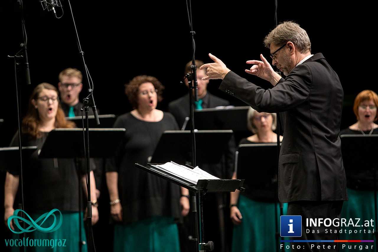 Uraufführung ‚New Carmina‘ und 30jähriges Chorjubiläum des Vocalforum Graz. - 051