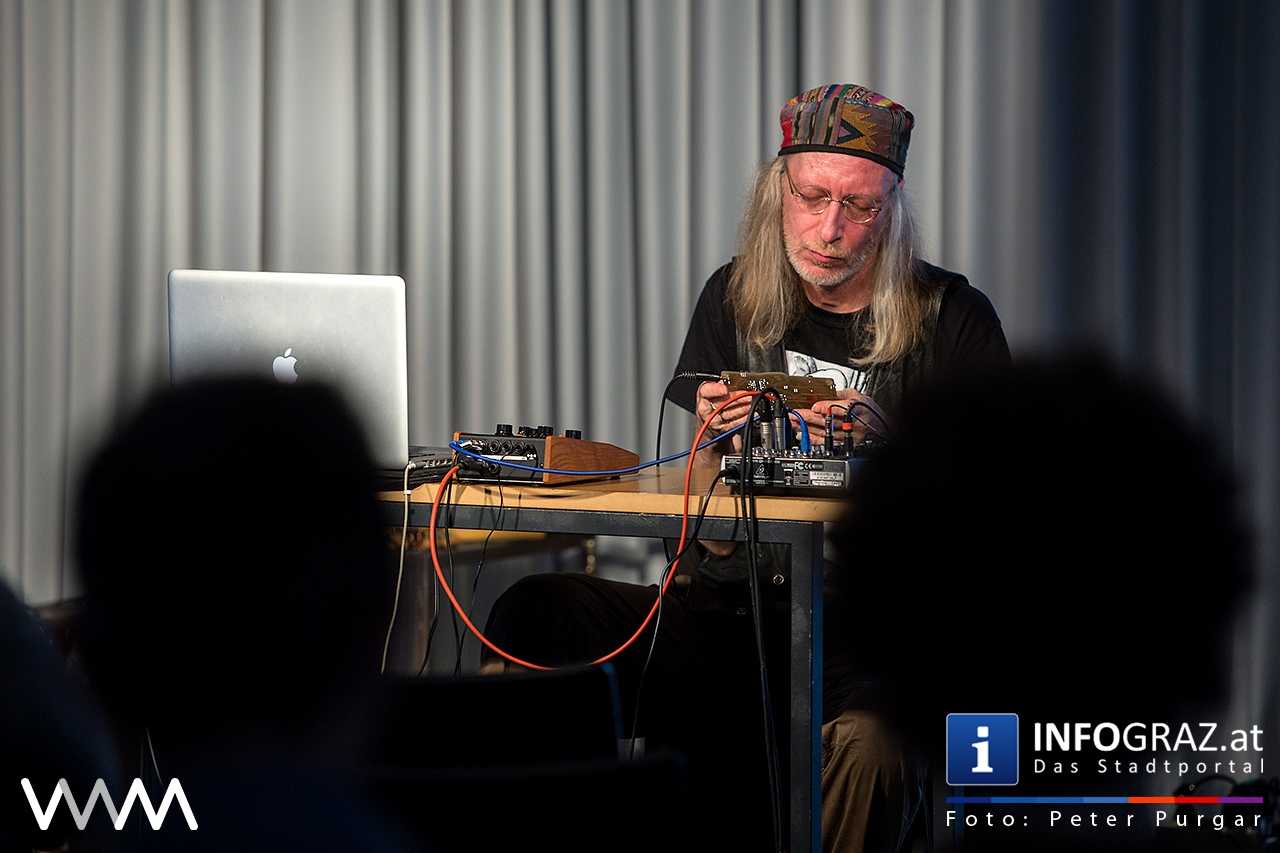 Konzertreihe des 11. V:NM Festivals Graz: ESC - 042