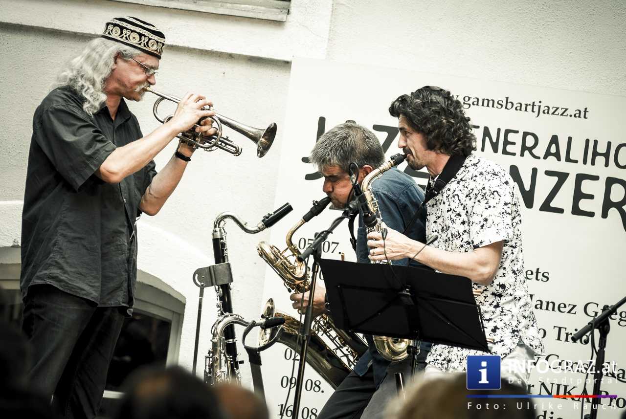Eröffnung Jazz-Konzerte im Generalihof Graz_2017 mit den ‚Smart Metal Hornets‘ - 027