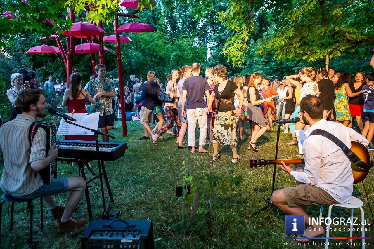 Viva o Brasil – Eröffnungsfeier der Int. Bühnenwerkstatt Graz 2017 im Botanischen Garten - 061