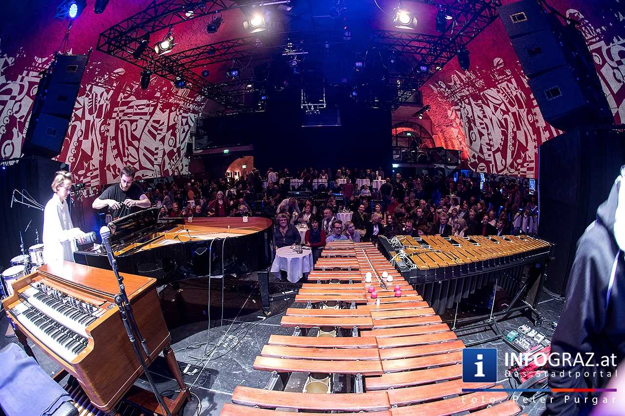 Sawoff / Meinhart - ‚Exit Universe’ - 001