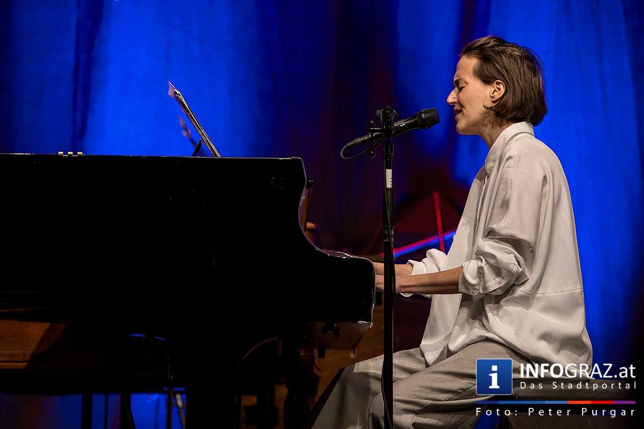 Sawoff / Meinhart - ‚Exit Universe’ - 005