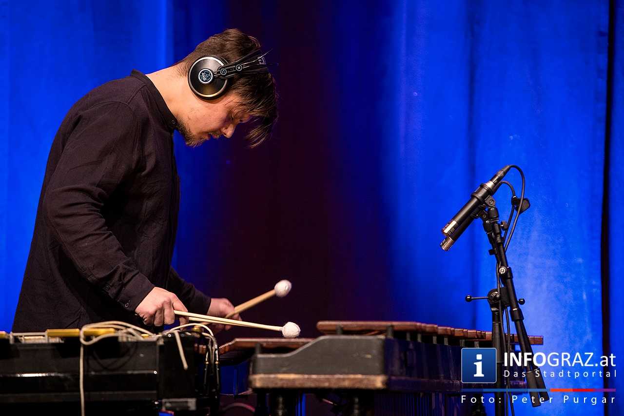 Sawoff / Meinhart - ‚Exit Universe’ - 008