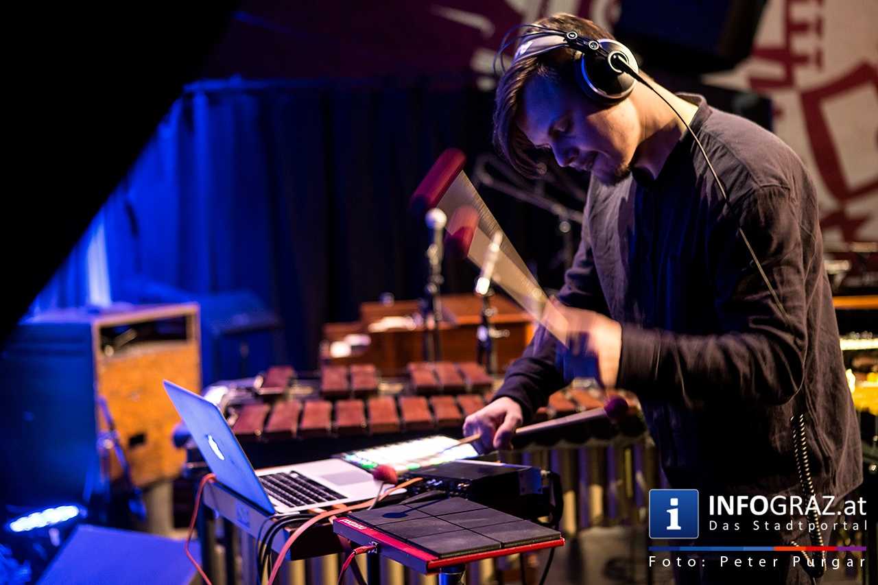 Sawoff / Meinhart - ‚Exit Universe’ - 016