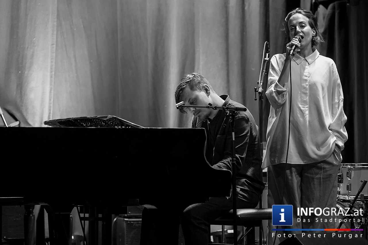 Sawoff / Meinhart - ‚Exit Universe’ - 032