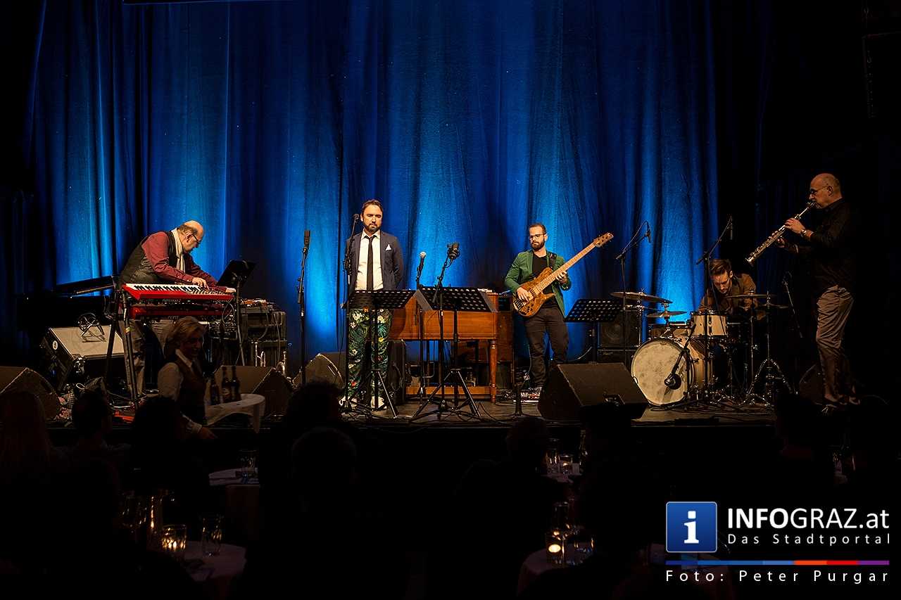 Sawoff / Meinhart - ‚Exit Universe’ - 001