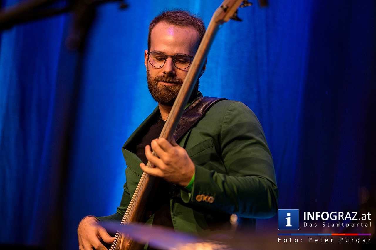 Sawoff / Meinhart - ‚Exit Universe’ - 012