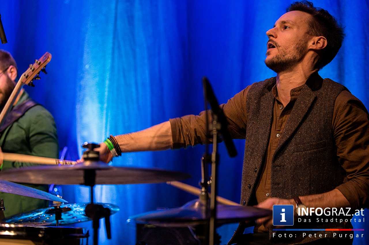 Sawoff / Meinhart - ‚Exit Universe’ - 014