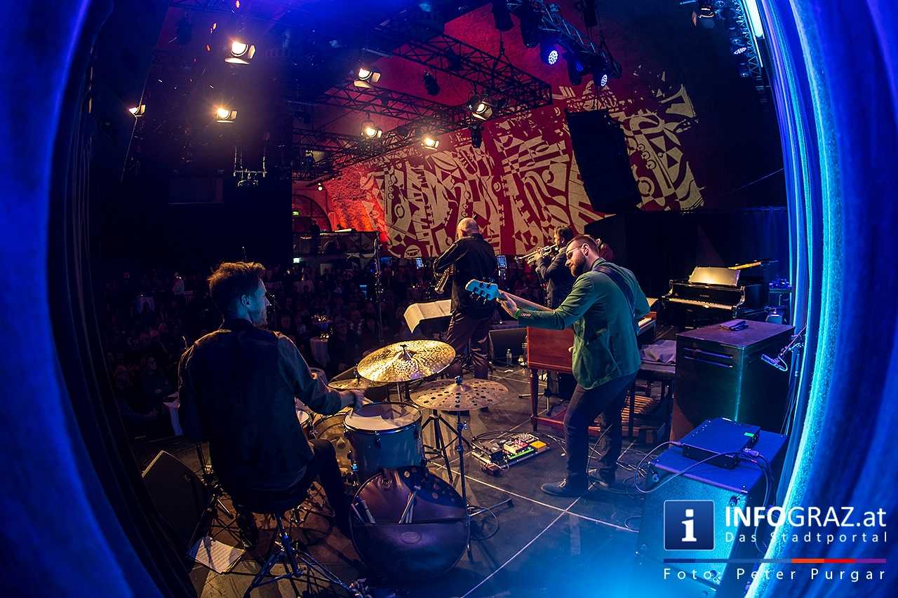 Sawoff / Meinhart - ‚Exit Universe’ - 017