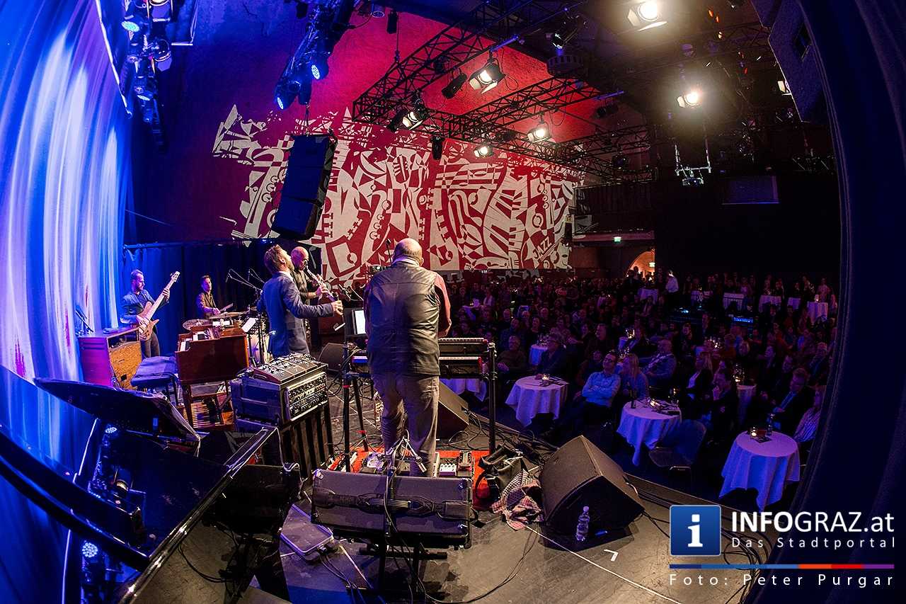 Sawoff / Meinhart - ‚Exit Universe’ - 035