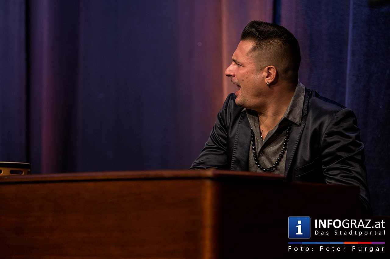 Raphael Wressnig – Hammond B-3 Orgel | Alex Schultz – Gitarre | Hans-Jürgen Bart – Schlagzeug - 005