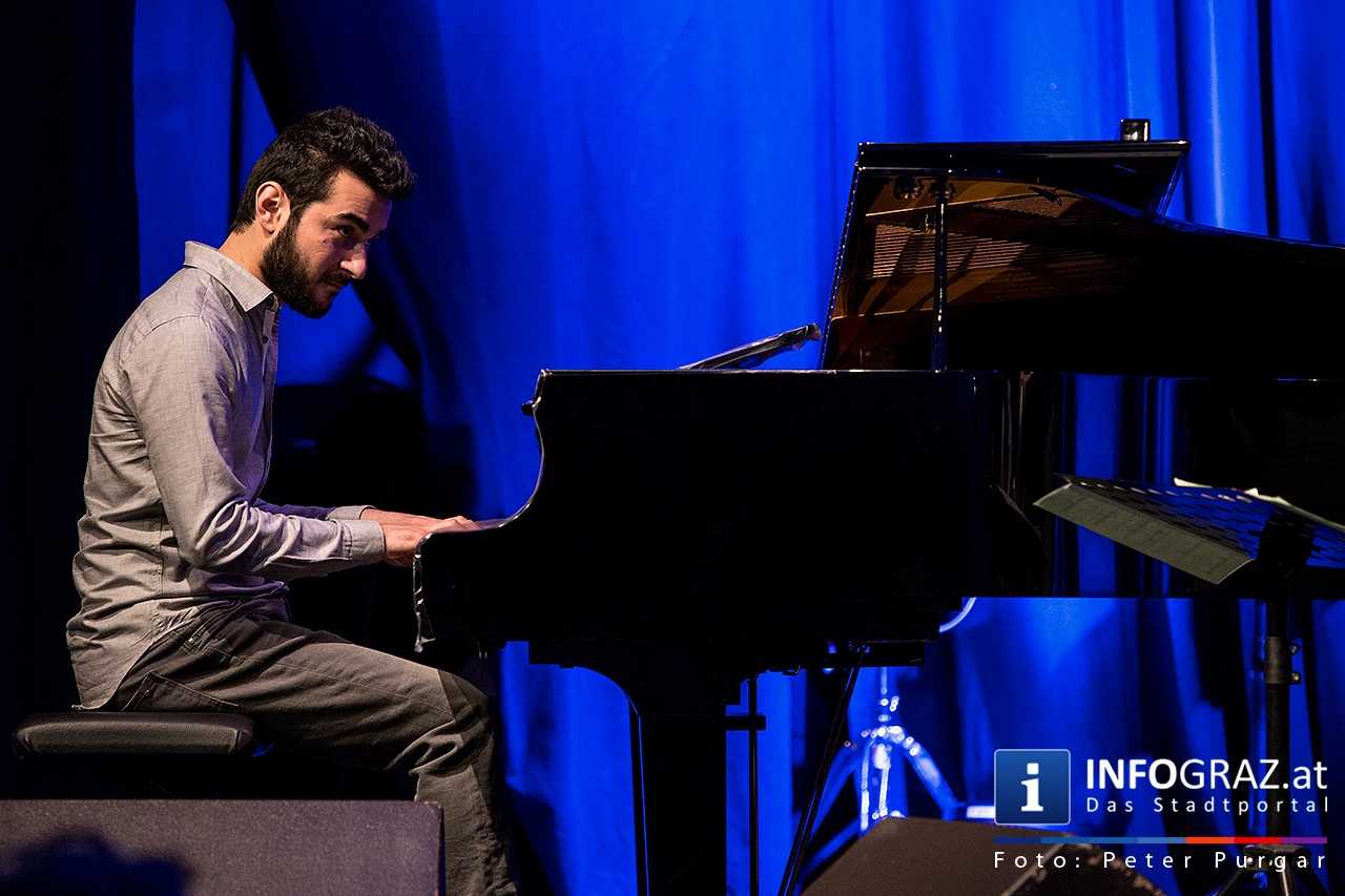 Ramsbøl / Corvino / Bilgen - ‚How Far Is The Moon’ - 009