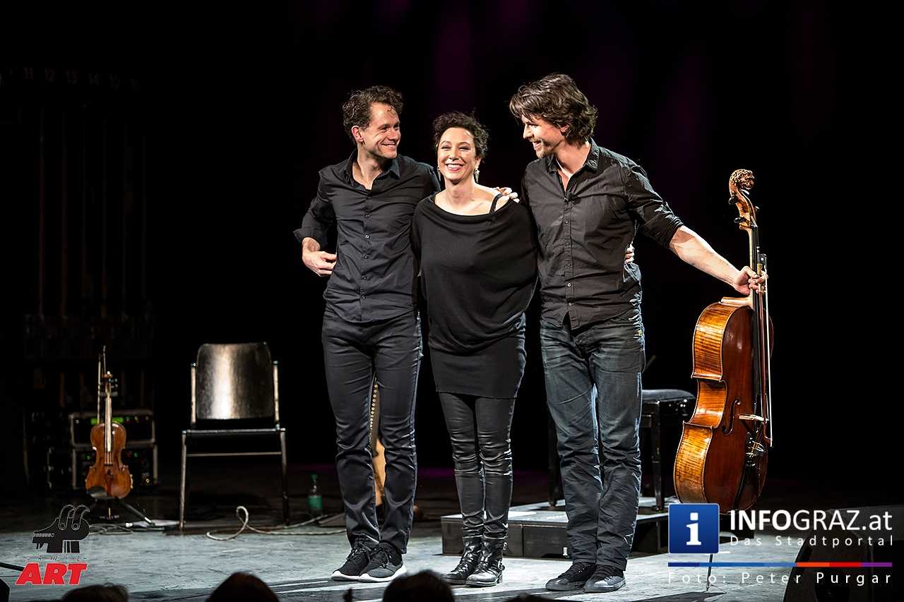 ‚Alles Liebe‘ - Ursula Strauss mit dem Duo BartolomeyBittmann im Orpheum Graz - 079
