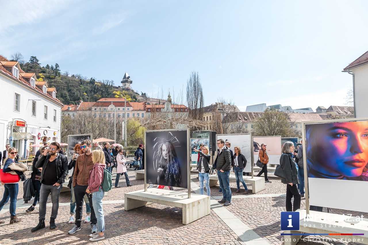 Menschenbilder 2018 - Ausstellung am Mariahilferplatz Graz - 011