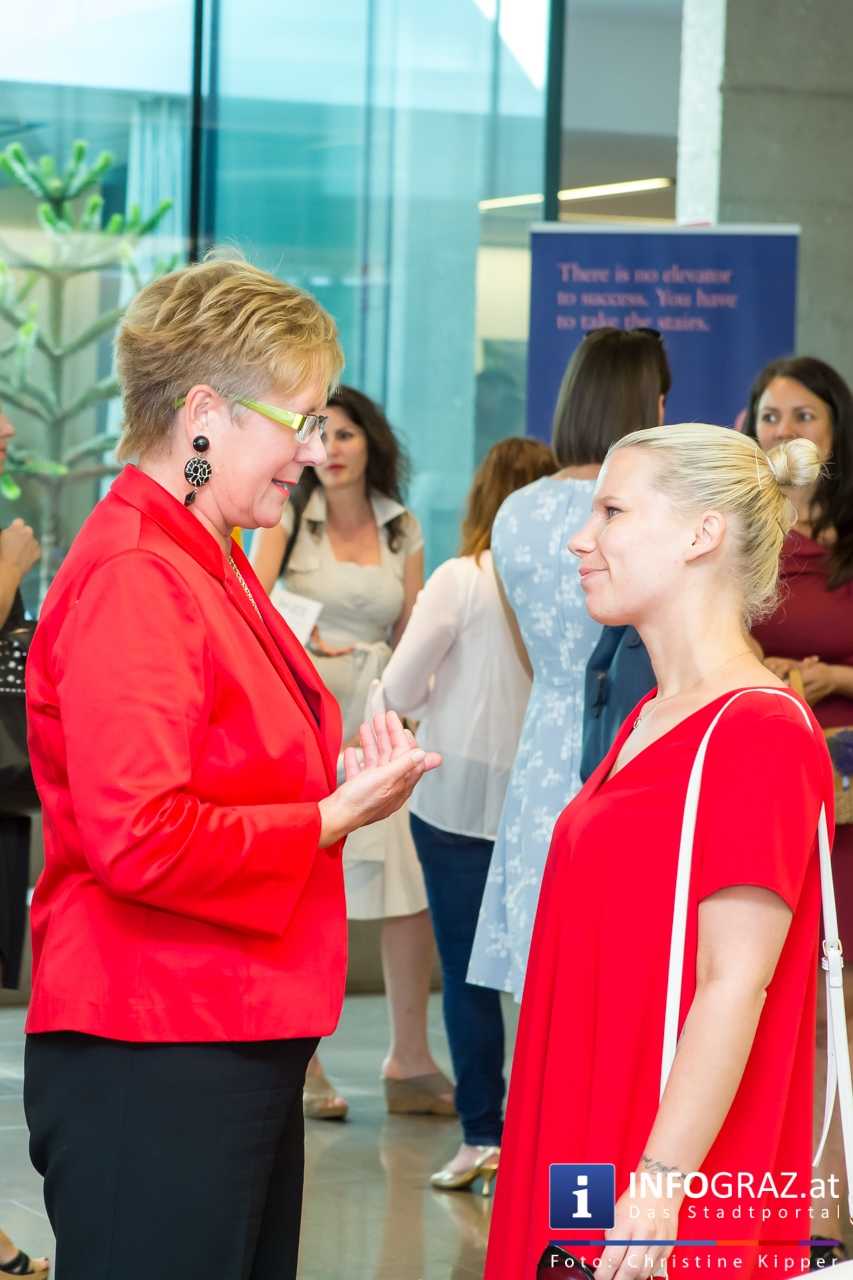 Tag der Frauen in der Wirtschaft 2018 Graz: ‚Entschlüsseln Sie Ihren persönlichen Business-Erfolgscode‘ - 011