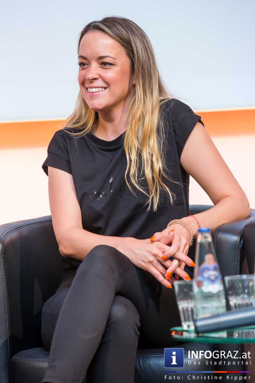 Tag der Frauen in der Wirtschaft 2018 Graz: ‚Entschlüsseln Sie Ihren persönlichen Business-Erfolgscode‘ - 045