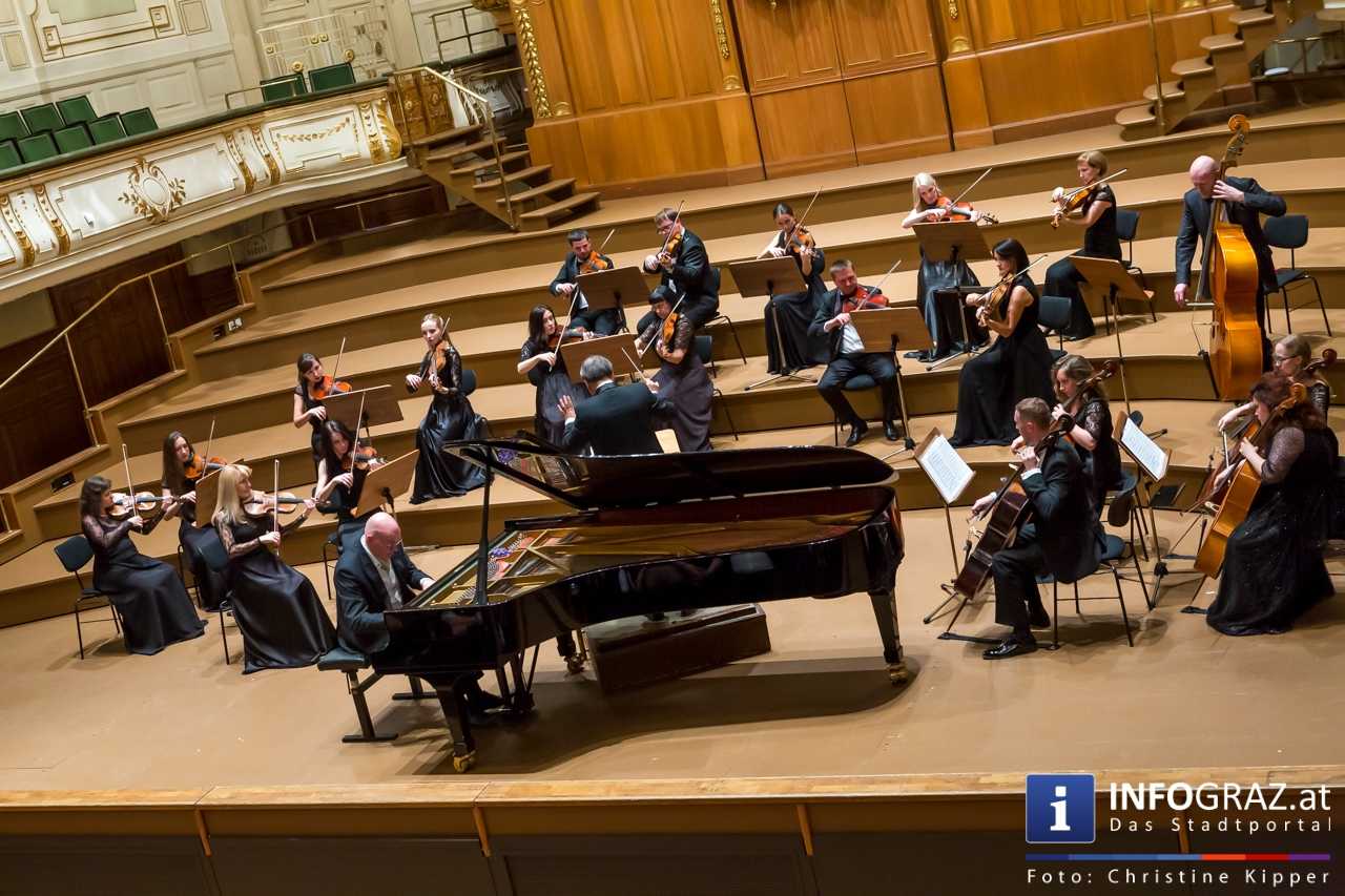 Andreas Woyke - Charity Konzert mit dem Russisch philharmonischen Kammerorchester ‚Klassika‘ - 021