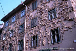 restaurierte Fassaden,Kunsthauptstadt,Mietwagen in Graz,flexibel zu nutzen,billig,günstig,Leihwagen,Mietauto