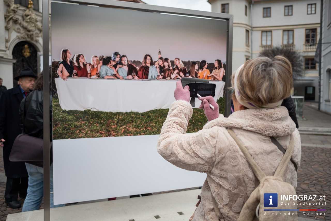 Open-Air-Ausstellung Menschenbilder 2019 - Gemeinschaftsfotoausstellung steirischer Berufsfotografen - Mariahilferplatz Graz - 007