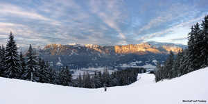 Ski fahren,Steiermark,Skifahren,Panorama,Berge,Dachsteingebirge,Winter,Schnee,Steiermark,Skipiste,Skifahren,Skifahrer,