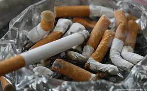 Aschenbecher,Zigaretten,Rauchen Lungenkrebs,Rauchentwöhnung Graz,Raucher,Entzugserscheinungen Nikotin