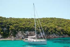 Segelboot chartern in Kroatien: Entdecken Sie das Blaue Wunder der Adria