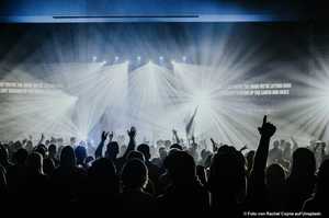 Zwischen Bildschirm und Bühne – Wie digitale Events das Grazer Stadtleben verändern